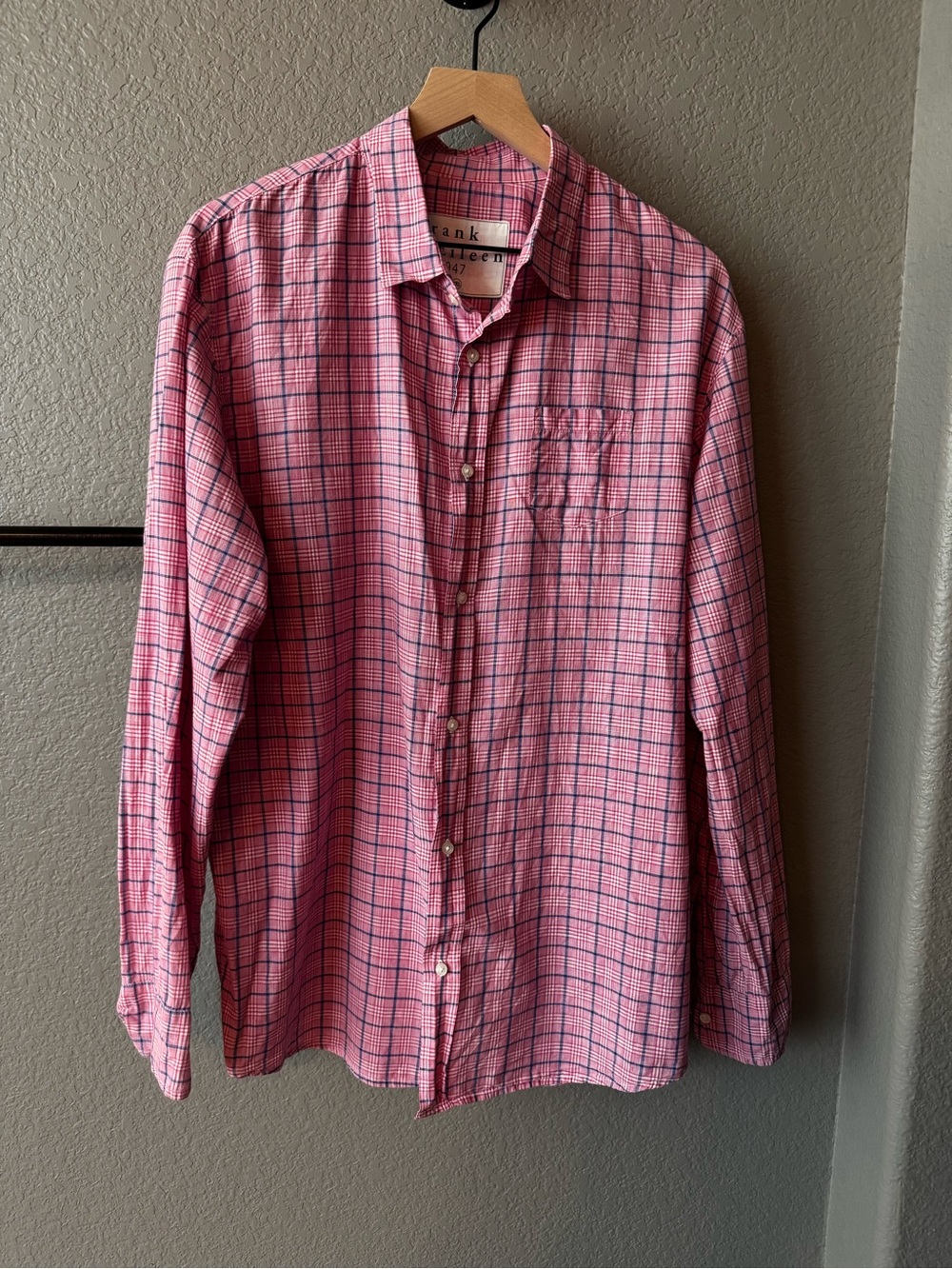 Frank & Eileen Pink Blue Plaid Button-Down Shirt